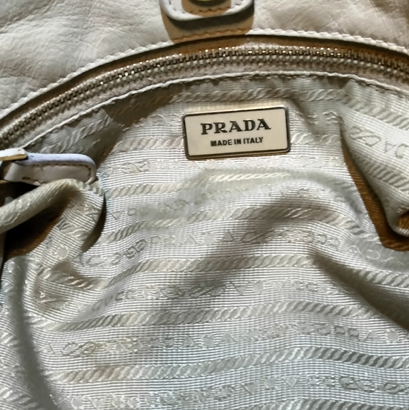 Prada Nappa Gaufre  CONCEPT HANDBAG - Picture 8 of 16